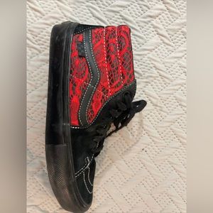 Vans x Premier Grosso mid Red lace